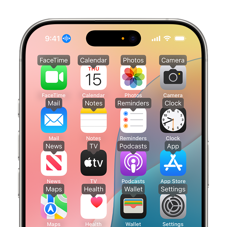 音声コントロールの「名前を表示」のオーバーレイが表示されたiPhoneのホーム画面。各アプリアイコンにラベルが付けられ、「時計をタップ」と言うと時計アプリが開くことをユーザが把握できます。